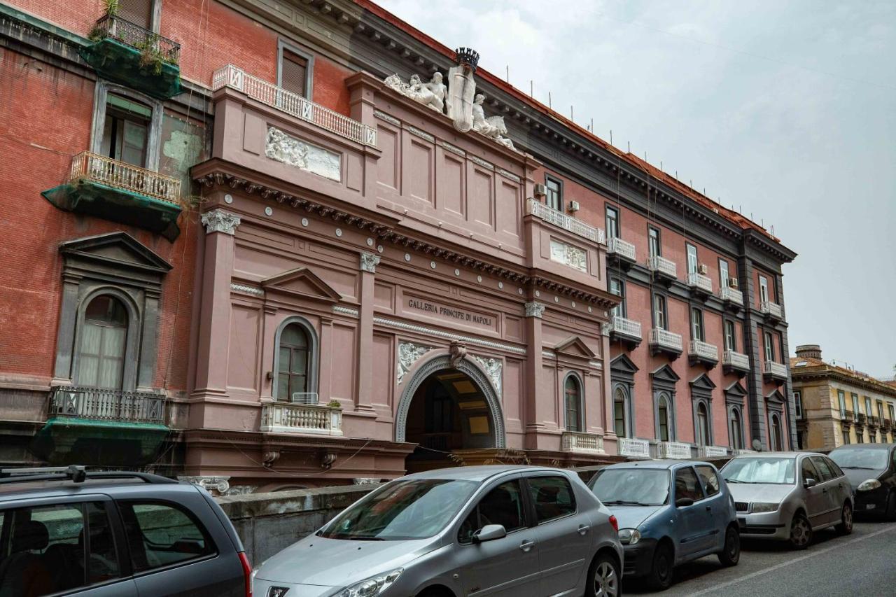 Historia Napoli By Dimorra Lejlighed Eksteriør billede